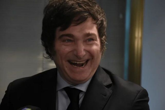 El presidente Javier Milei ironizó sobre las protestas callejeras contra el DNU. 