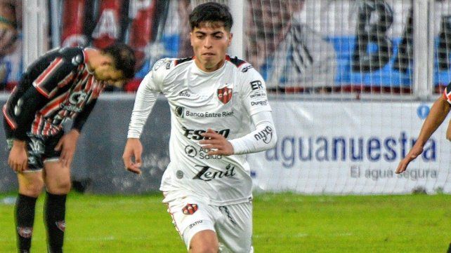 Valentín Villarreal ingresó en los últimos pasajes de la victoria de Patronato ante Chacarita.