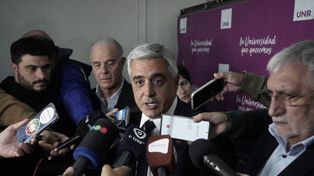 La universidad adelantó que activarán acciones legales para la restitución del pago de haberes a los docentes y personal universitario.
