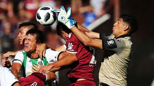 Lanús no aprovechó sus chances y empató en el clásico ante Banfield