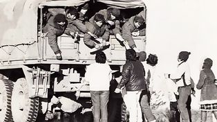 Mientras el Ejercito escondía a los soldados, tras la derrota en Malvinas el pueblo de Madryn les abrió las puertas de sus casas y los abrazó