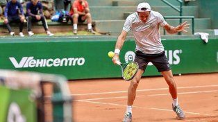 Juan Ficovich va por su pasaje a las semifinales del Challenger de León.