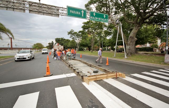 Construyen isletas y extienden bicisenda en la Costanera Oeste