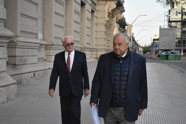 Eduardo Spuler junto a Rafael Gutiérrez, también integrante de la Corte Suprema de Santa Fe.