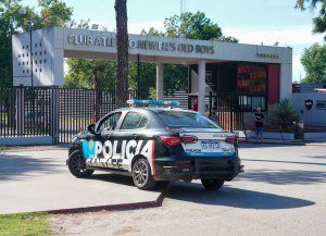 Condenaron a un hincha de Newells por el incendio del auto de Facundo Guch y amenazas