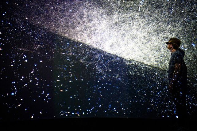 Lanzan en Europa un programa de realidad virtual para navegar por el espacio