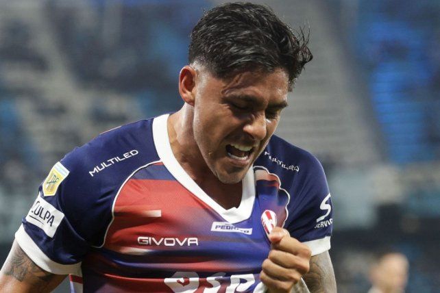 Material de abuso sexual infantil: los elementos que secuestraron en el allanamiento a la casa del jugador de Unión Tarragona - Image 2