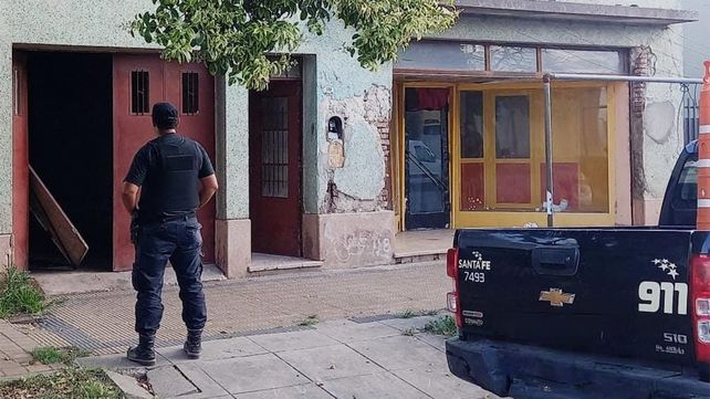 Máximo Paz. La policía fue convocada tras una pelea entre vecinos que terminó con uno baleado.
