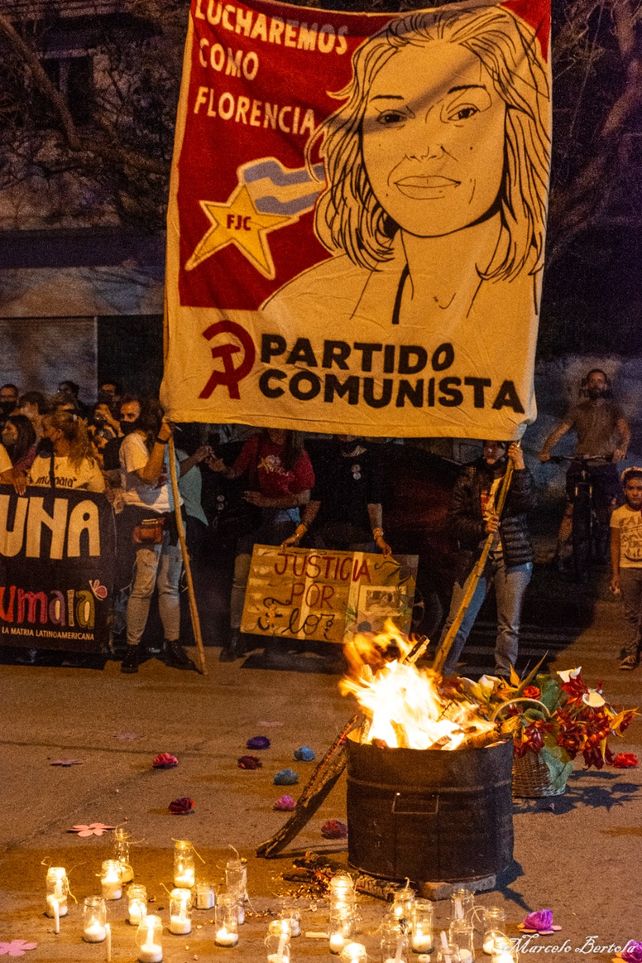 Ruidazo Marcha Y Expresiones Artísticas A Un Año Del Femicidio De María Florencia Gómez 1207