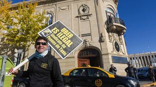 El desembarco de Uber en Rosario vuelve a poner en alerta a los taxistas.&nbsp;