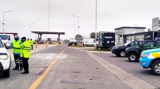 Para viajar de Entre Ríos a Santa Fe no exigirán un hisopado negativo