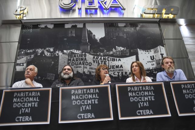 Nos importan las clases de los pibes sostuvieron los dirigentes del gremio docente.