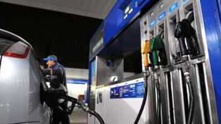 YPF volvió a aumentar los combustibles y la suba es de un 3,5 por ciento en todo el país
