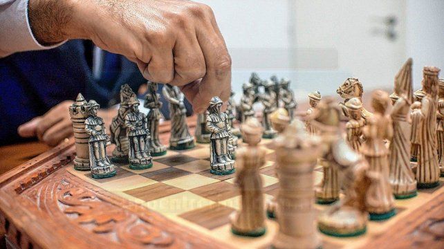 Por los medios: Jaque Mate recargado de San Benito