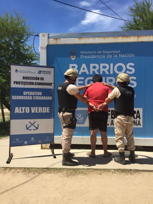 Rescataron a una mujer en Alto Verde y detuvieron al hombre que la había mantenido cautiva