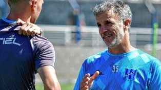 Se habría enfriado la opción de Alfredo Grelak como DT de Colón