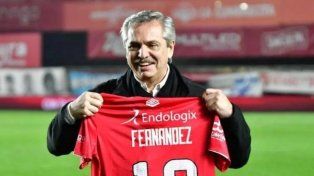 Argentinos Juniors emitió un comunicado por la denuncia contra Alberto Fernández y evalúan quitarle el carnet de socio honorífico