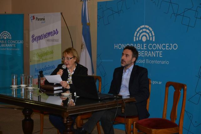 Juan Carlos Villalonga habló sobre cambio climático y Acuerdo de París, en Paraná