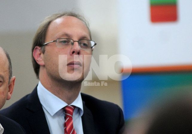 Saglione: Armonizar el sistema previsional con Nación significaría bajar las jubilaciones