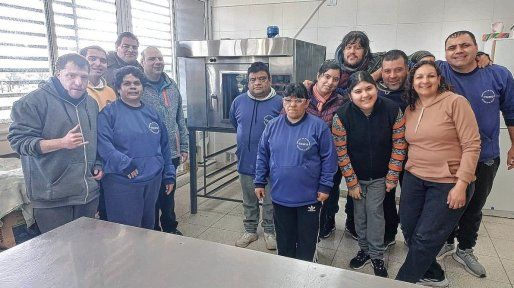 Gracias al esfuerzo colectivo y a la solidaridad, el CEMI logró incorporar un horno industrial