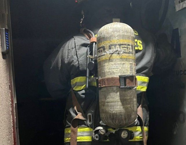 Investigan presunto incendio intencional en la sede de la Uocra en San Lorenzo.&nbsp;