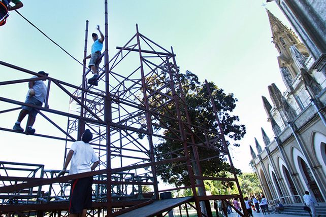 La ciudad de Santa Fe palpita el 26º Festival Folclórico de Guadalupe