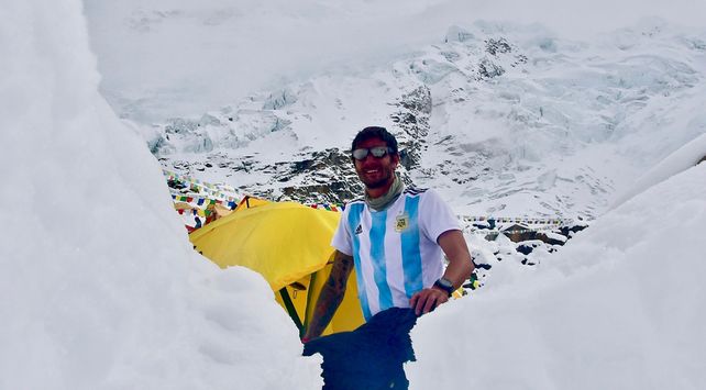 Entre 40 y 45 días duró todo el proceso para llegar a la cima. Entre 40 y 45 días duró todo el proceso para llegar a la cima.