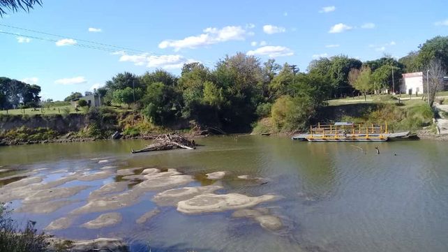 Así está arroyo Las Conchas a la altura de La Balsa