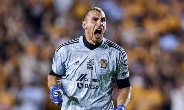 El Patón Guzmán fue campeón en Newells.