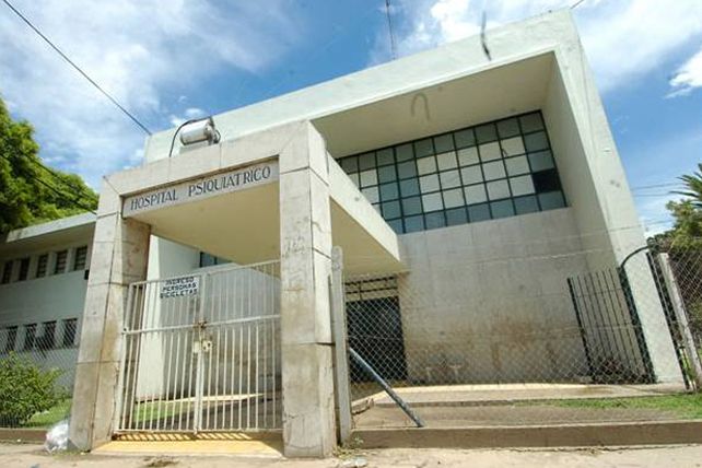 El Hospital Mira y López presenta dificultades en la atención por los cortes de luz
