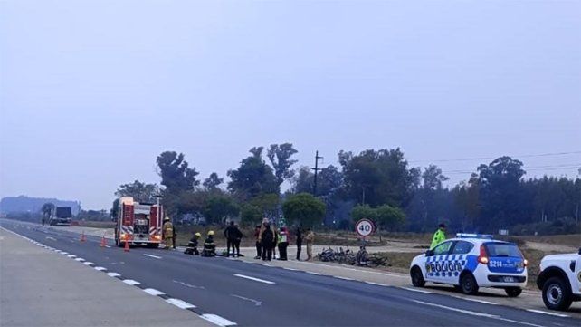 Una mujer ciclista que se trasladaba sobre la Autovía Artigas resultó herida al ser colisionada por un camión