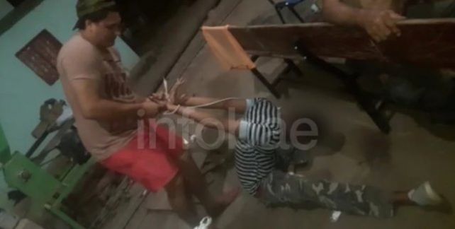Violaron en manada a un chico con discapacidad y están todos libres