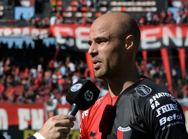 Mat&iacute;as Fritzler arranc&oacute; el a&ntilde;o como titular en Col&oacute;n y se afirm&oacute; con el regreso de Eduardo Dom&iacute;nguez.