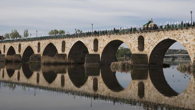 Imágenes de la procesión de Semana Santa alrededor del mundo