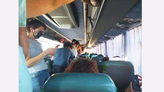 Paraná - Bovril: Denuncian hacinamiento en el transporte