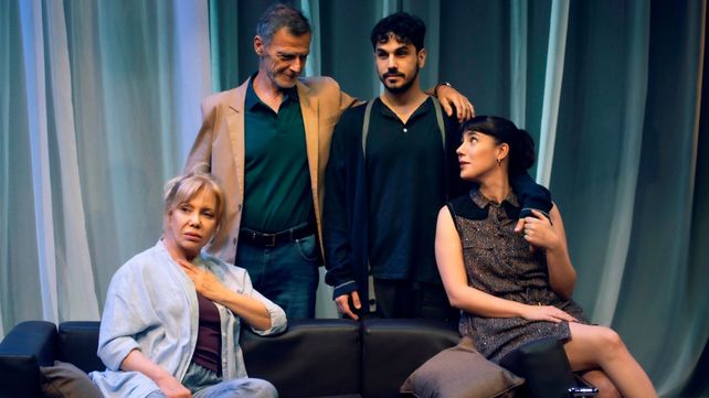 Cecilia Roth junto a Gustavo Garzón