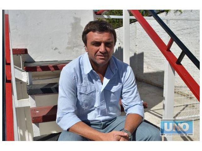 Osella dejó el cargo de DT en Patronato