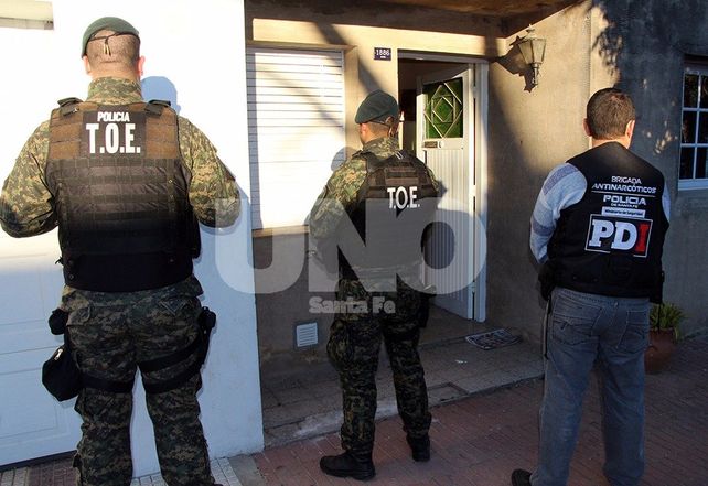 Esperanza: secuestraron drogas y aprehendieron a siete vendedores barriales de estupefacientes