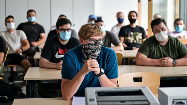 Alumnos en una clase de ciencia de la computación en Dortmund