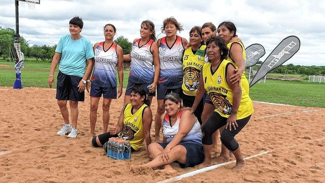 Gran Prix: El básquet arena pasó por María Grande