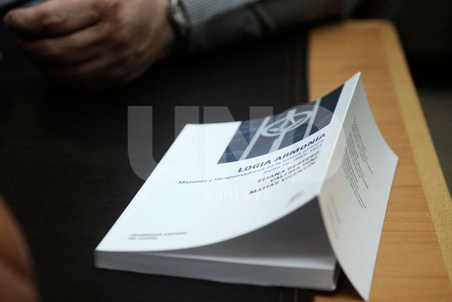 Breglia presentó el libro editado por la UNL.