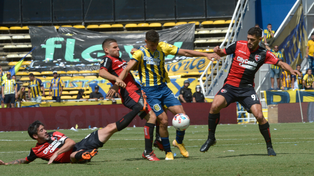 Newells corre y mete, por momentos más de lo permitido