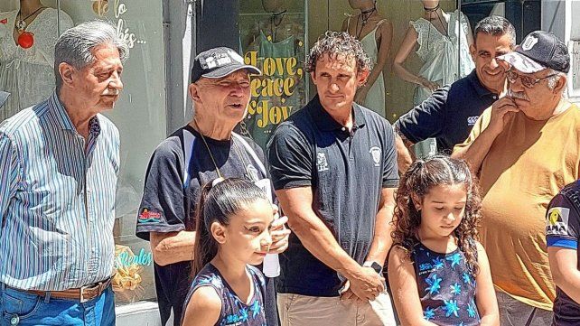 Francisco Milo y Rubén Gómez Giordano encabezaron el acto en San Martín 2157. Francisco Milo y Rubén Gómez Giordano encabezaron el acto en San Martín 2157.