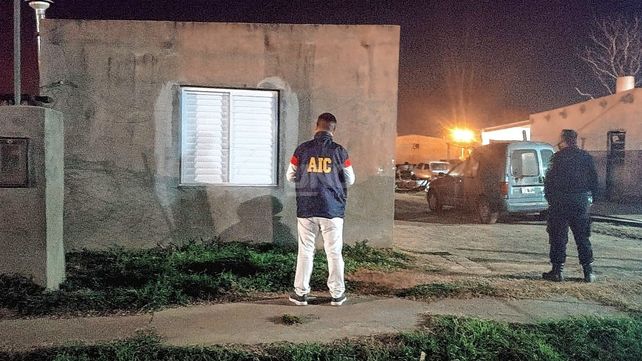 Los delincuentes asaltaron al cobrador en barrio Villa Oculta