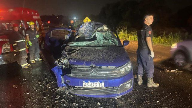 Se produjo un choque entre un automóvil y un camión en la Ruta 12