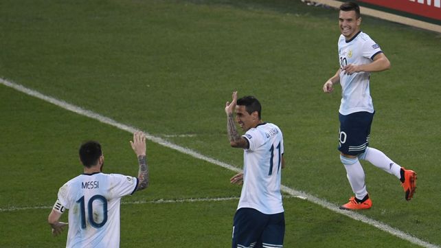 La selección argentina juega en San Juan, pero parece que en Rosario no puede