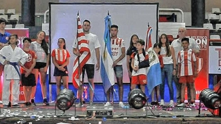 Se viene la cena 25º aniversario de la Escuela Diego Barisone