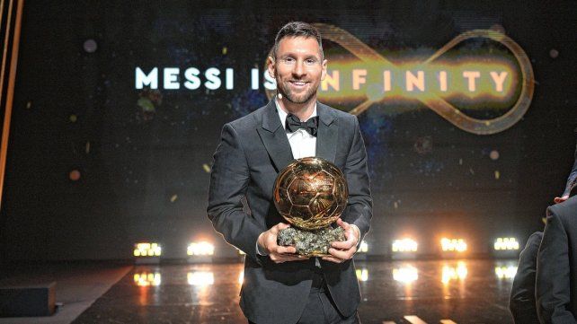 Messi fue elegido por una importante diferencia sobre Haaland para alzar un nuevo Balón de Oro.