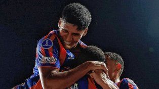 San Lorenzo venció a Deportivo Cuenca y lidera el Grupo D