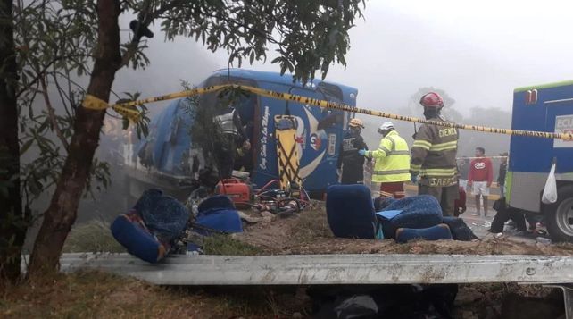 Tragedia en Ecuador: mueren 12 hinchas de Barcelona